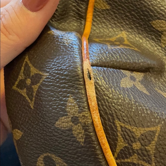 Louis Vuitton GM Odeon - Picture 2 of 15